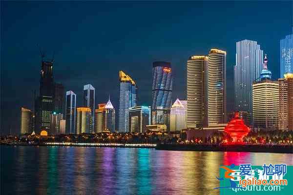 青岛五四广场灯光秀几点开始几点结束2021？
