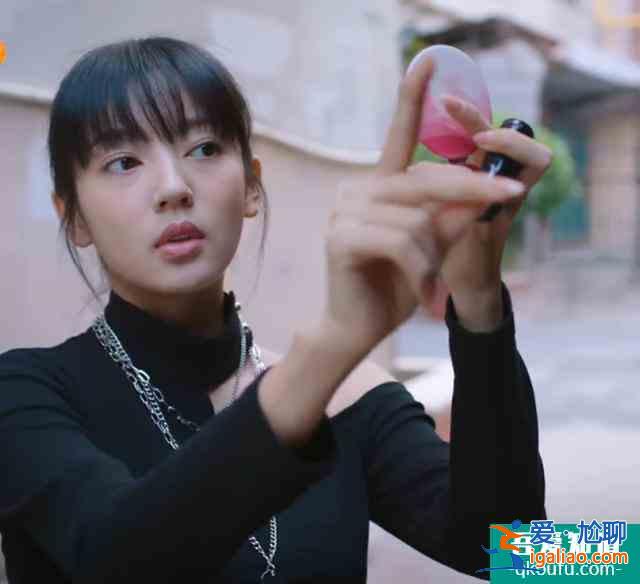 以家人之名：李尖尖另一个闺蜜出场，学习倒数第一，但身份不普通？