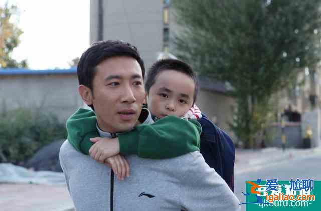 才被“隐秘”三小孩吓哭，又被《以家人之名》三小孩虐哭！服气？