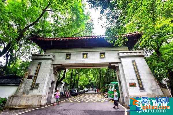 长沙岳麓山景点介绍及游玩攻略？
