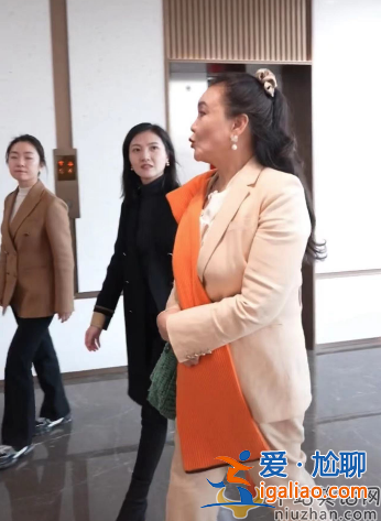 张兰与董明珠会面惹争议！董明珠气场太大 张兰气场太弱秒变小妹