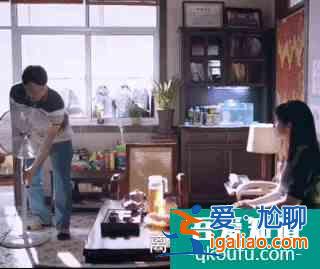 《以家人之名》左手宋威龙右手张新成，被宠上天的谭松韵太幸福？