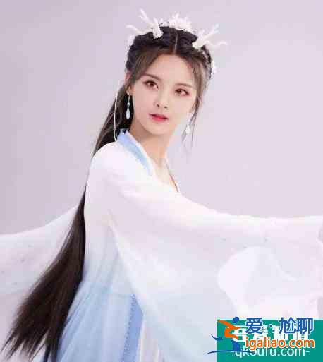 杨超越《且听凤鸣》首播，大忽悠凤舞古灵精怪惹人爱，演技好评？