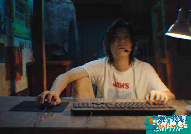 杨超越《且听凤鸣》现瞪眼表情，非科班偶像能靠演技证明自己吗？？