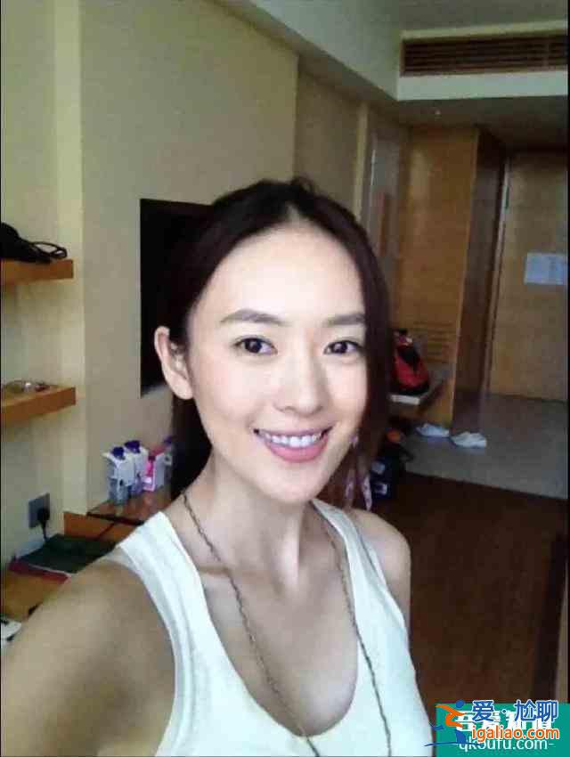 女人“三十而已”，伴随瑜伽乘风破浪，越活越魅力？