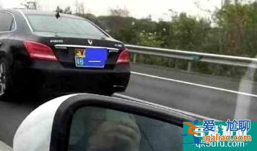 韩国黑帮片《新世界》顶级豪车“雅科仕“有多猛？就连轮胎都防弹？