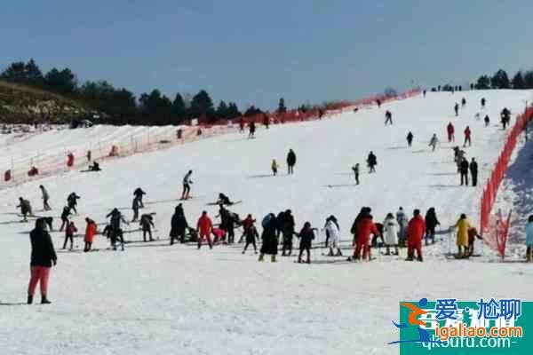 2021重庆云阳龙缸滑雪场门票价格及开放时间？