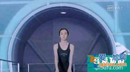 「二十不惑」竟然是全员学霸？看清学校后：失敬了？