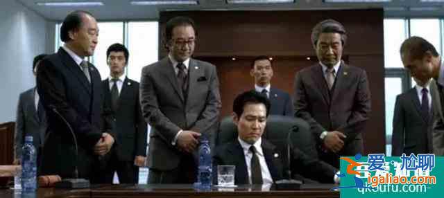 韩国硬核警匪片《新世界》：有时候我们高估了人性，也低估了人生？