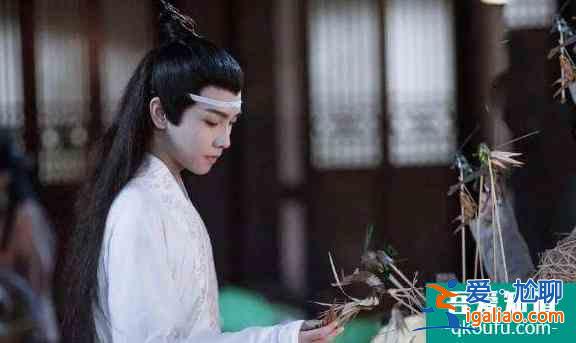 于朦胧、邢菲新剧来袭，《明月曾照江东寒》，看古装美男闯荡江湖？
