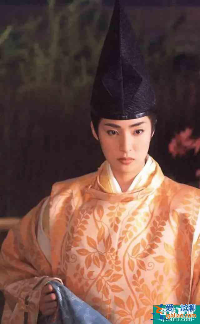 都是反串男生，这个日本小姐姐让我沦陷了，比《漂亮书生》真实？
