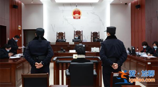 远房表亲与安徽一原县委书记成为情人关系后，收受他人财物1000多万元[财物]？