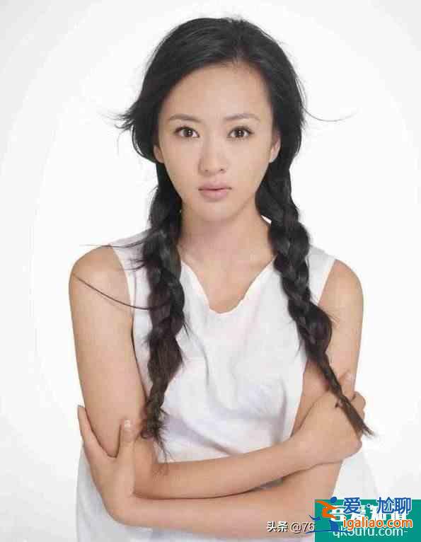 《三十而已》实力派童瑶，失去“小章子怡”标签，成为无可替代的？