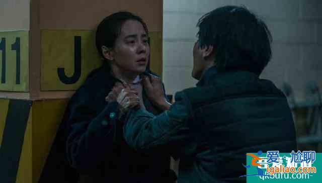 《侵入者》：人生而无罪，却依旧寻找那个依靠的角落？