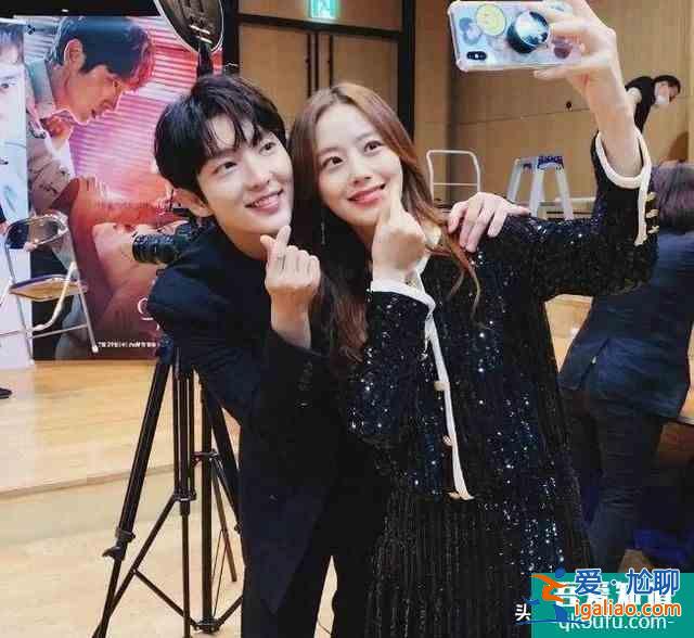 李准基文彩元《恶之花》今晚开播，警察妻子与杀人犯丈夫相爱相杀？
