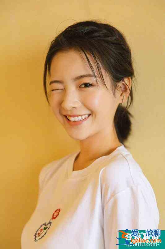 专访《二十不惑》李庚希：我和罗艳一样宅，谈恋爱没有打游戏好玩？