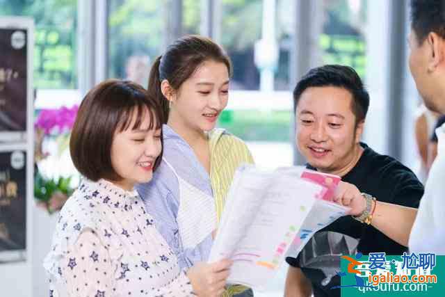 年轻人要不要留在大城市？《二十不惑》导演这么说？