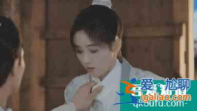 口碑扑街！《漂亮书生》剧情俗套太狗血，鞠婧祎女扮男装被群嘲？