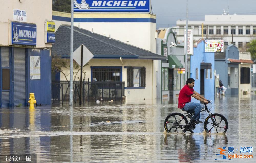 美国加州风暴引发洪水已致2人死亡 3.2万用户仍断电？