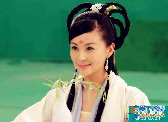 内地“小张柏芝”，《三十而已》演女N号，生活比电视剧更现实？