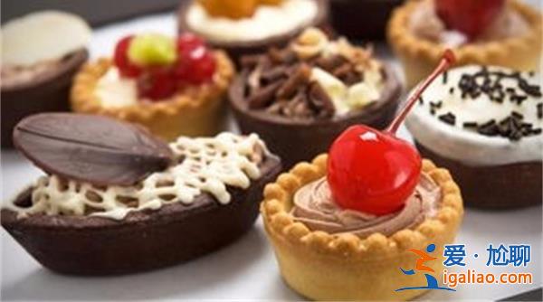平时爱吃甜食和不吃甜食的人，哪个更容易患上癌症[上癌症]？