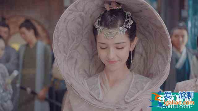 《天舞纪》里女主的造型都少不了耳环的搭配，效果真的不一样？
