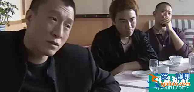 “医学生”的苦，要比《非处方青春》更加艰辛？