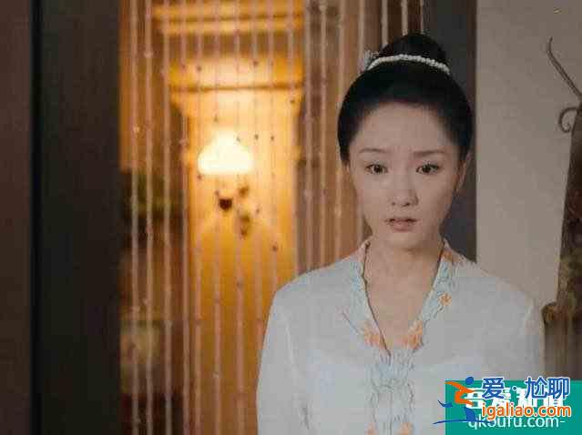 热播《小娘惹》花絮曝光！女主拍戏泡海里，水太脏满嘴死鱼味？