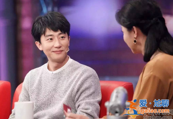 黄轩怎么了?被曝多次发现爱吃女星豆腐 摸杨幂大腿画面曝光