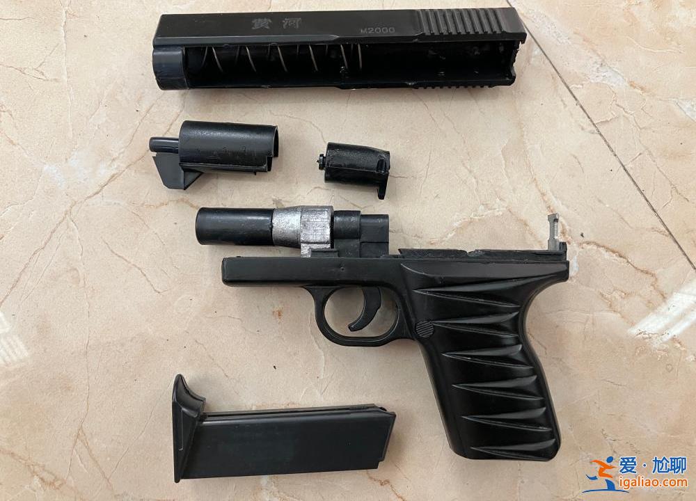 玩具厂造的数千支塑料枪被认定为枪支 负责人刑满后仍要申诉？