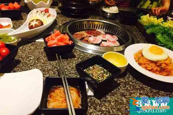 金山万达有什么比较好的美食餐厅？