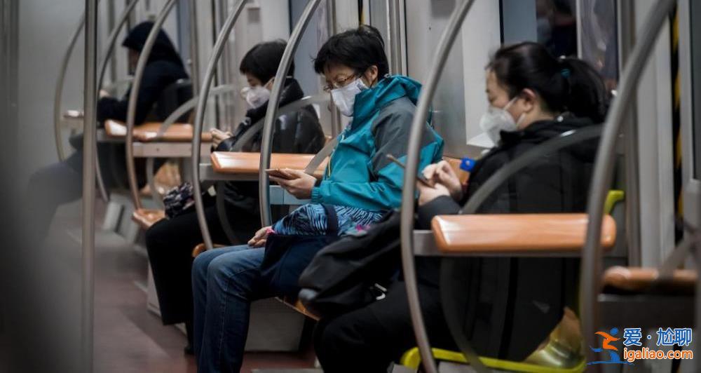 北京地铁不再强制乘客佩戴口罩 时隔近两年客流量重回1200万人次？