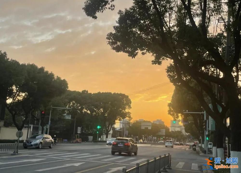 曾逃离北上广深的年轻人又回来了？