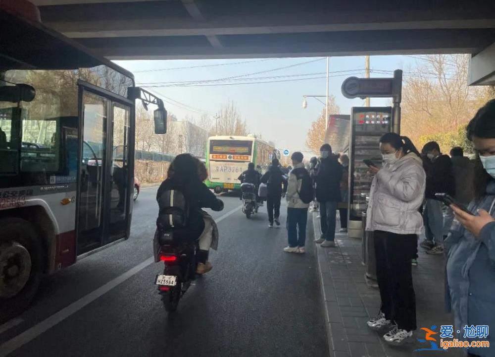 曾逃离北上广深的年轻人又回来了？