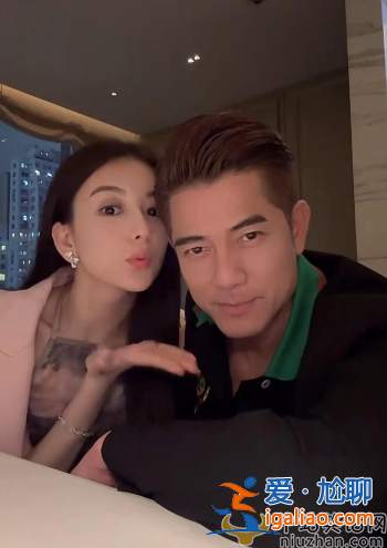 方媛郭富城庆结婚周年!女方献吻男方耍帅不动 网友调侃被迫营业