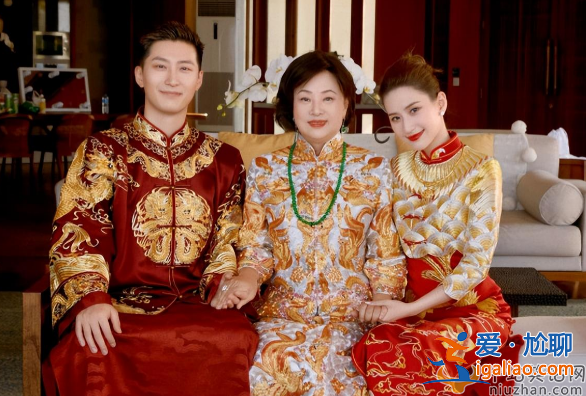 窦骁敷着面膜向何超莲求婚!浪漫的求婚仪式有哪些?