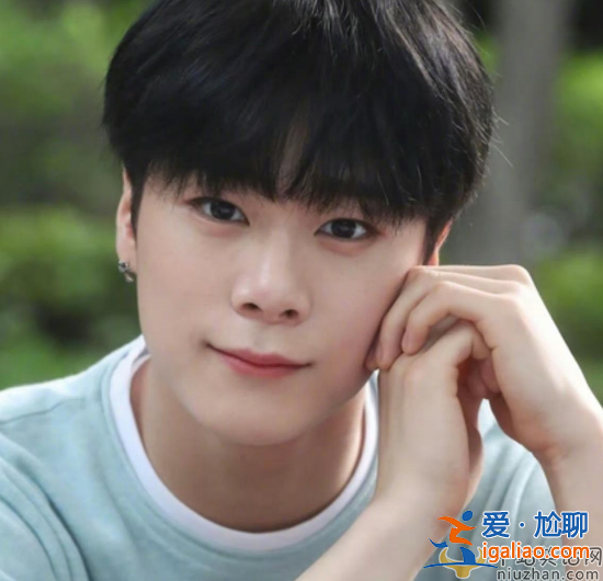 韩星文彬去世!生前最后一个愿望曝光 出殡日与演唱会同天泪崩