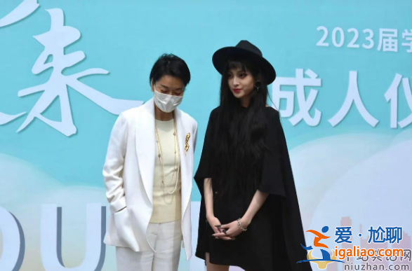 毛阿敏近况曝光!学霸女儿仨唇钉惹争议 网友直呼可惜了孩子没爸爸