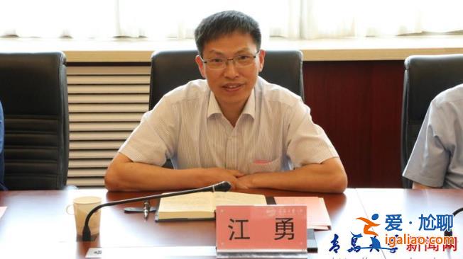 两天里三位将军以新职亮相？