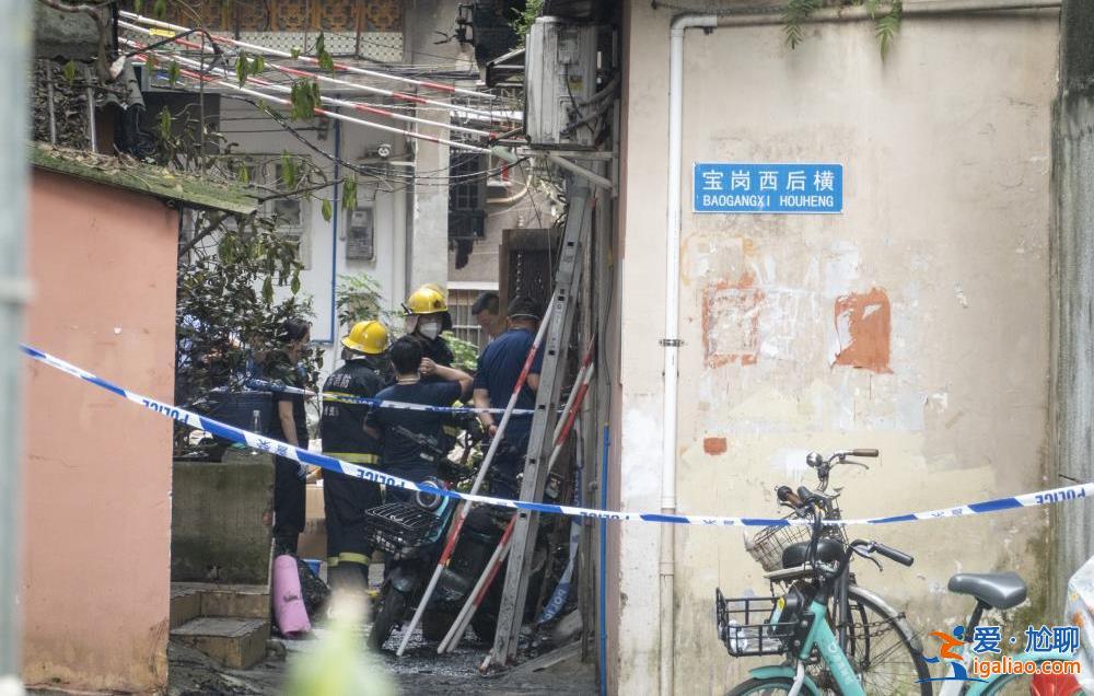 5位遇难者系一家人 消防抵达时已无求救声？