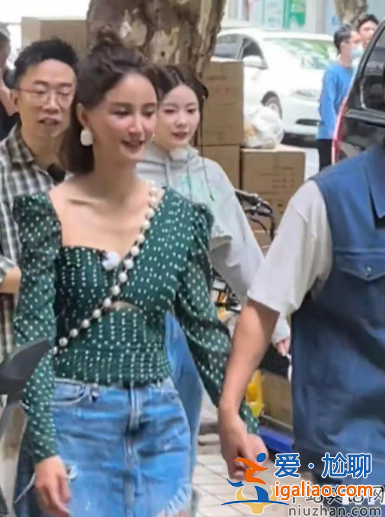 张歆艺袁弘什么时候结婚的?女方瘦成纸片人，排骨胸筷子腿太吓人