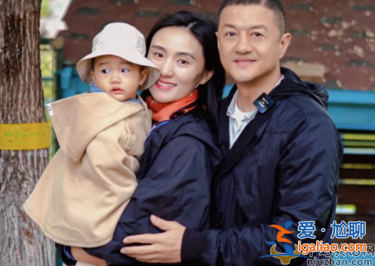 李亚鹏现任妻子是谁?和小19岁爱妻爆发争吵，被批大男子主义
