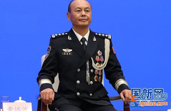 用血肉之躯筑起保卫人民的钢铁城墙？