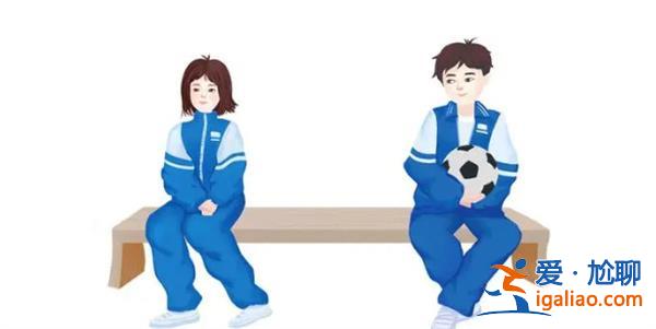老师未核实公开批学生早恋致其抑郁 引起人们的关注？