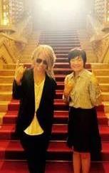 日本首相 “炒”了儿子? 日本首相 “炒”了儿子?