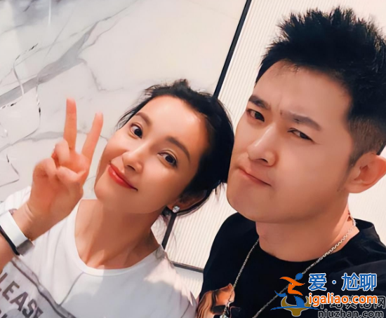 任泉身价多少亿?看6.5亿翡翠众人招待太招摇
