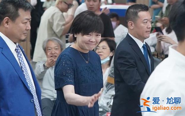 日本已故首相安倍晋三的遗孀此时窜台 安的什么心？