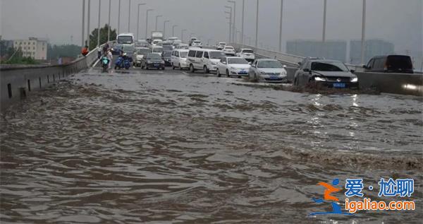上海暴雨成灾 高架桥成为高架河 真的是高架河吗？