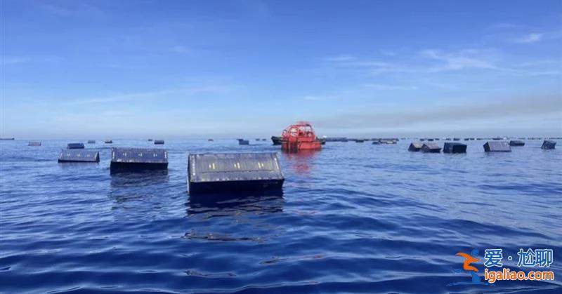 台湾南部海域一货船沉没 逾600个集装箱散落 500多吨燃油或外泄？