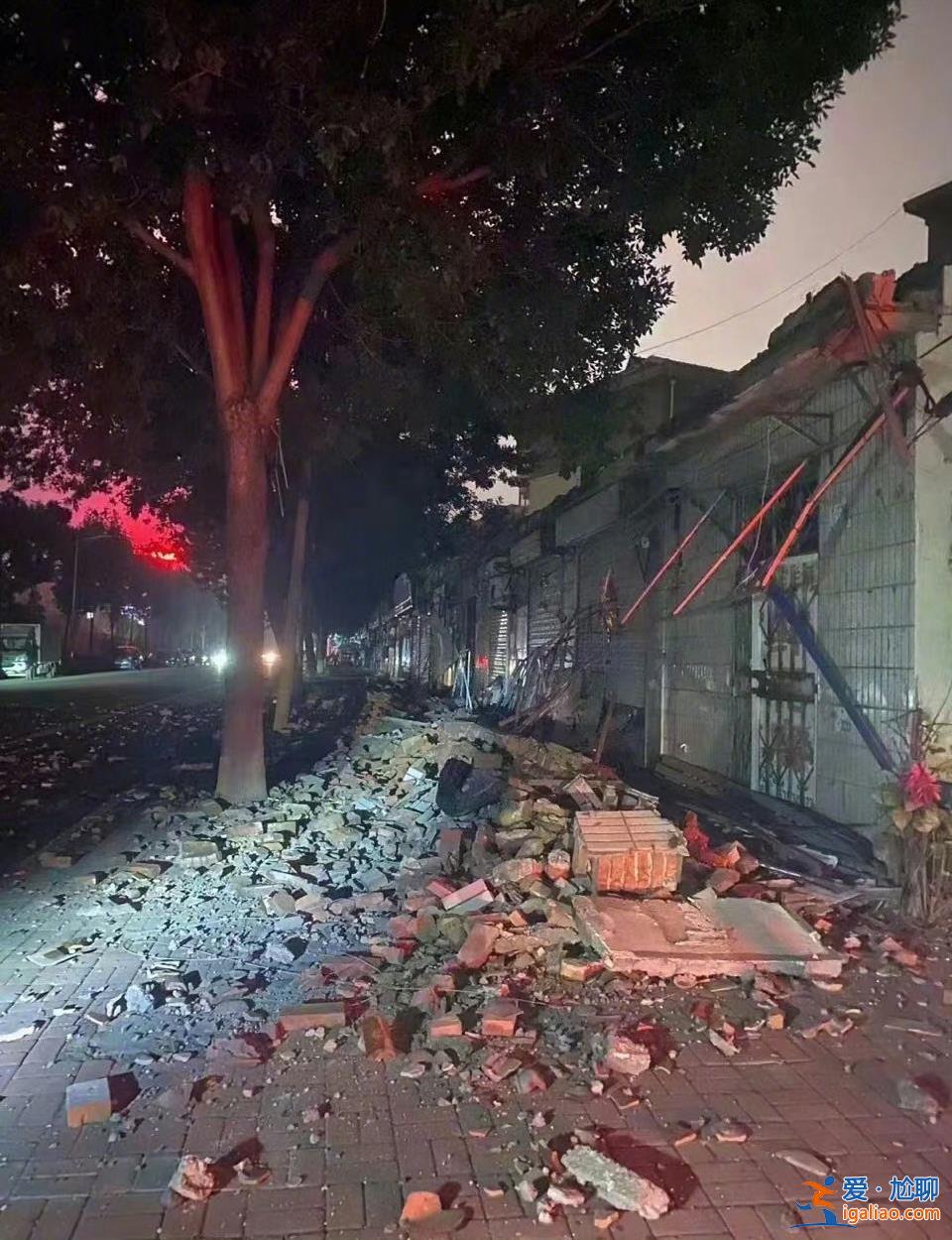 山东德州地震已致126处房屋倒塌20人轻微伤 多趟高铁动车停运？